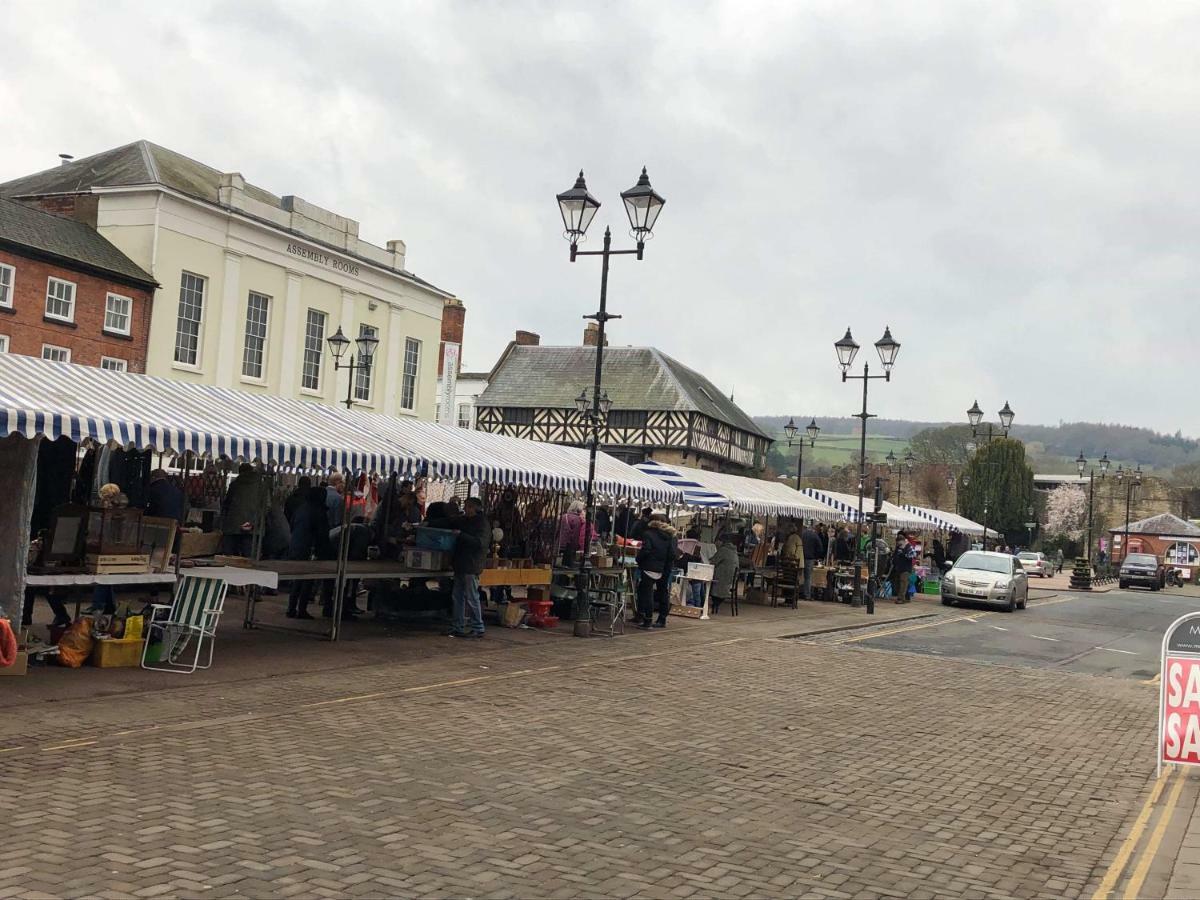 Appartamento Flat G, 8 Castle Street Ludlow Esterno foto